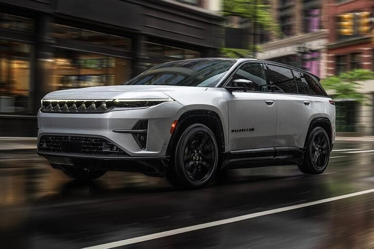 Test Driving the 2025 Wagoneer S LIMITED in Sacramento? Don’t Miss These Key Questions